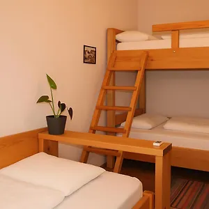  Appartement Cozy Big With Balcony